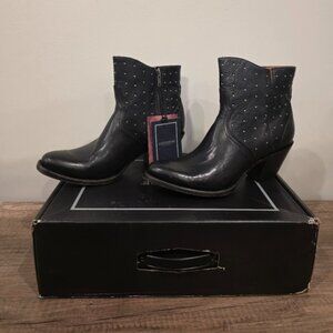 Lucchese - Harley Booties